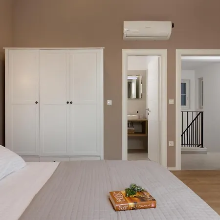 Mediterra Prima Villa *