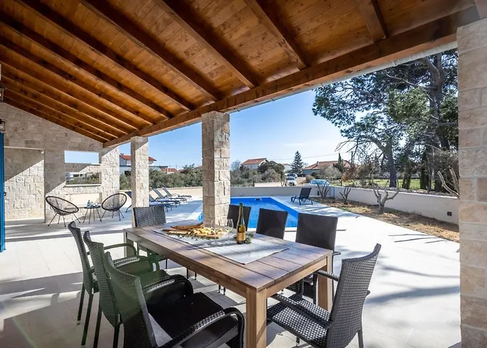 Villa Mediterra Prima *