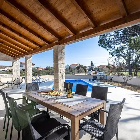 Villa Mediterra Prima *